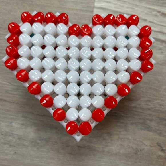 Handmade Heart Bead Trinket Box Red White Green Valentine Ring Gift - Picture 5 of 5